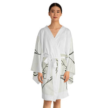 Load image into Gallery viewer, Long Sleeve Kimono Robe