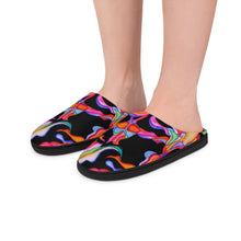 Load image into Gallery viewer, Indoor Slippers