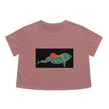 Load image into Gallery viewer, Women's Flowy Cropped Tee