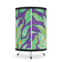 Load image into Gallery viewer, Tripod Lamp with High-Res Printed Shade, US\CA plug